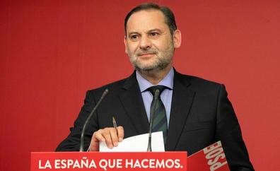 El PSOE recoloca a Ábalos y Calvo en las comisiones de Interior e Igualdad