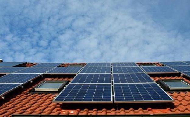 IU presentará mociones en los ayuntamientos de la provincia para proyectos de cooperativa energética