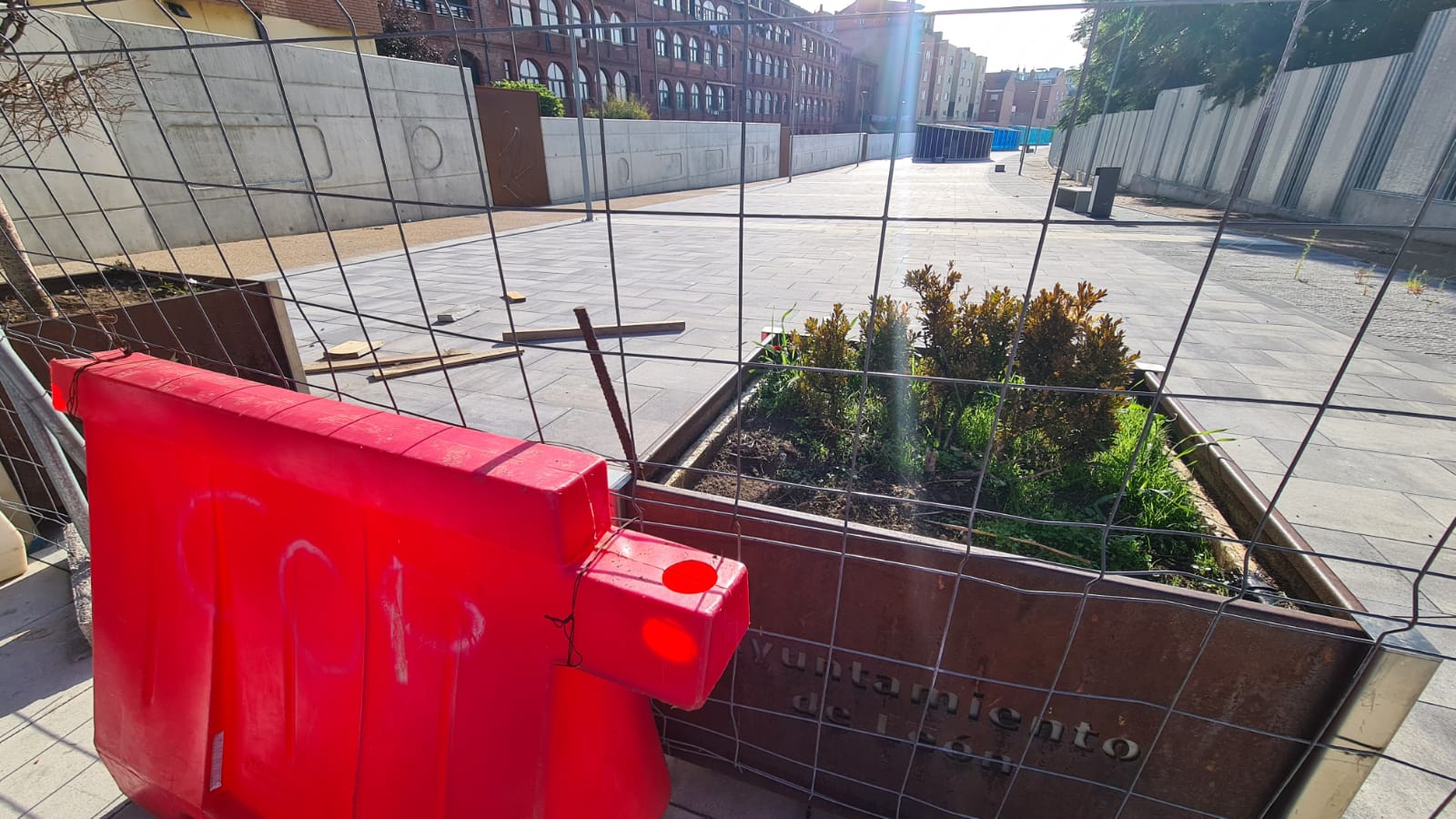 El Crucero no quiere seguir aislado