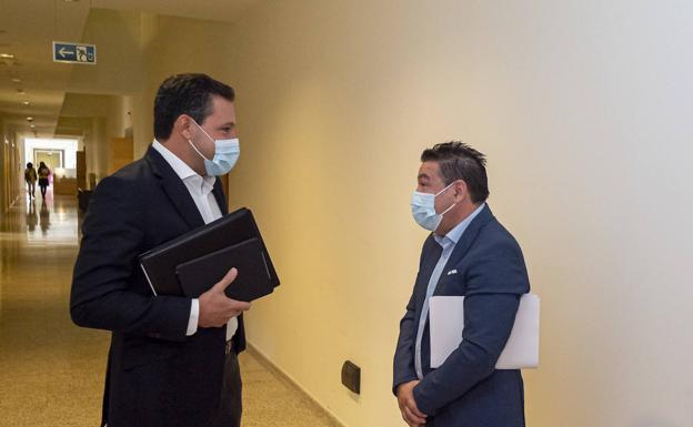 Cs carga contra la «deriva ideológica» con el medio ambiente del Gobierno y lo acusa de poner «en guardia» al medio rural