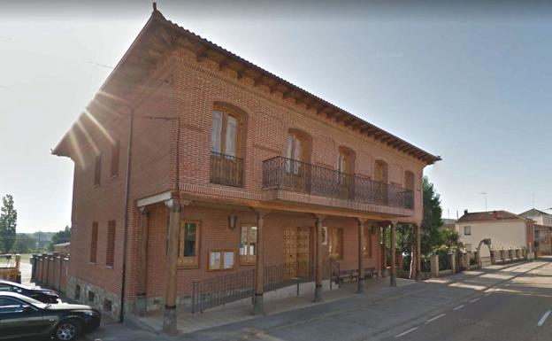 Castrocontrigo presenta el nuevo vehículo de limpieza para el municipio con una inversión de 100.000 euros