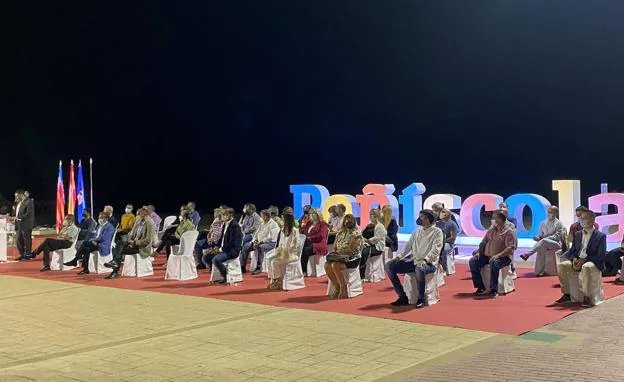 Asamblea de los Pueblos Más Bonitos de España en Peñíscola. /