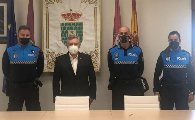 Valverde de la Virgen incorpora a un nuevo agente de la Policía Local a su plantilla