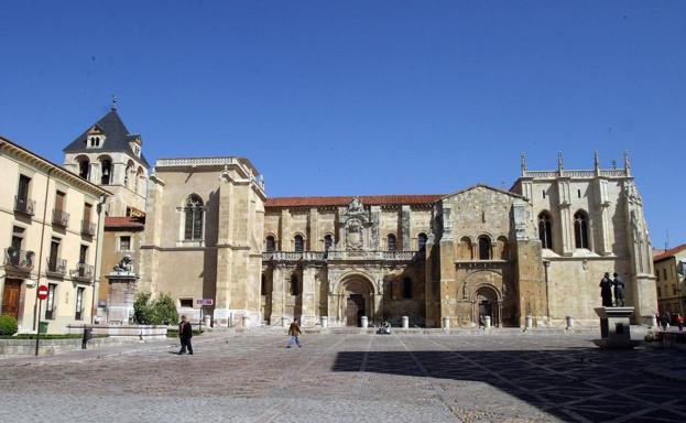 El Ayuntamiento de León suspende el acceso rodado al casco histórico durante las fiestas de San Froilán