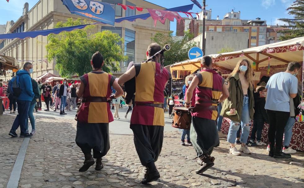 Tres culturas para engrandecer a un reino