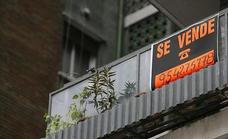 La compraventa de viviendas crece en León un 25% en el último año y registra 319 movimientos en julio