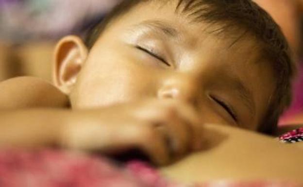 El CAULE programa dos talleres de lactancia materna los días 18 y 19 de octubre