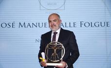El neurocirujano leonés Valle Folgueral es galardonado en los II Premios Pasteur de la Medicina