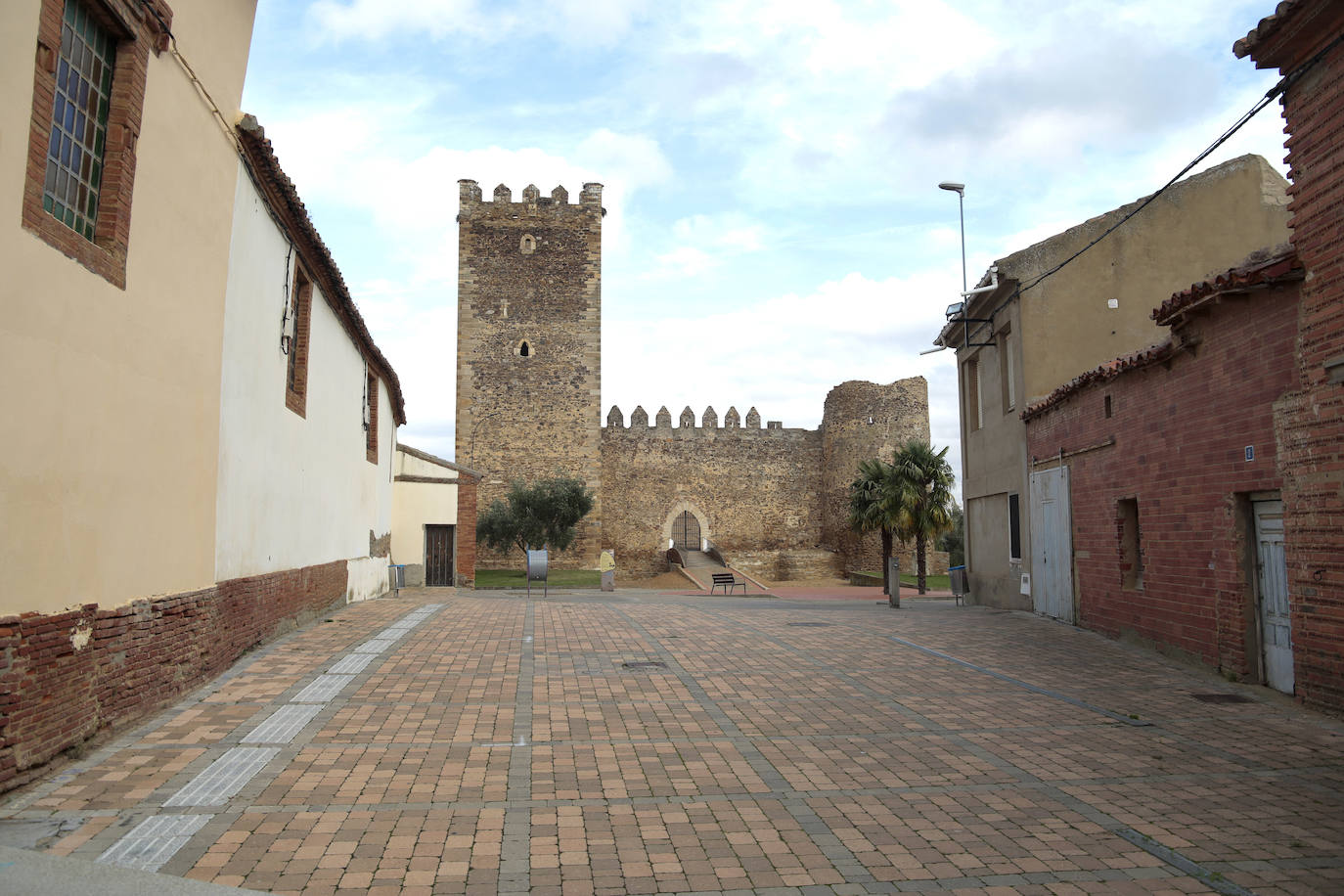 Visita del consejero de Cultura y Turismo a Laguna de Negrillos