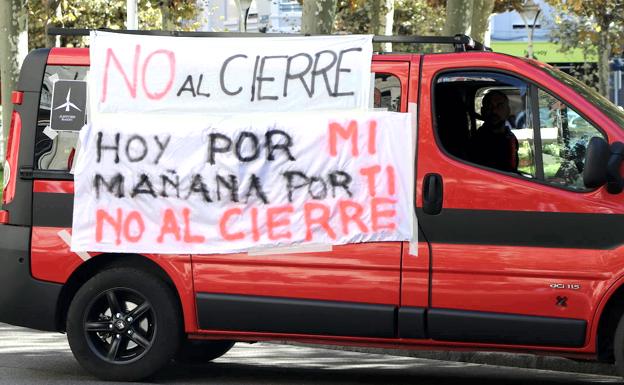 Los trabajadores de Jupiter Bach toman las calles y piden que «se derive producción a León»