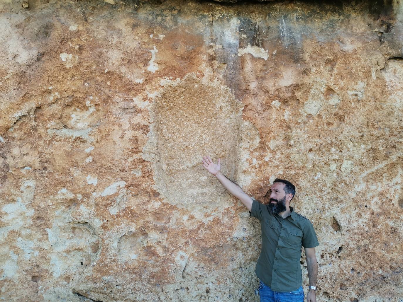 Castilla-La Mancha reclama a Francia la devolución de pinturas rupestres expoliadas