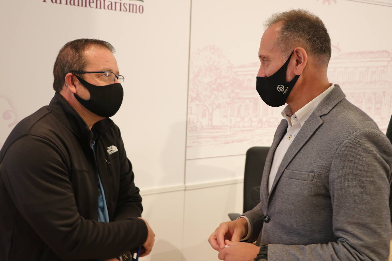 El Palacio vive este domingo el primer partido internacional de balonmano en silla de ruedas: España Portugal