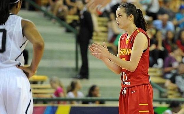 Ángela Salvadores entra en los planes del nuevo seleccionador