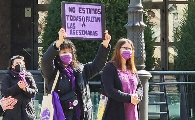 La Asociación Feministas Bercianas convoca una concentración en Ponferrada para conmemorar el Día Internacional Contra la Violencia Hacia las Mujeres