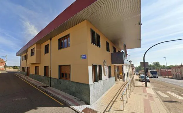 La edil de Valverde de la Virgen que presentó su renunica a un ayuntamiento de Huelva rectifica el documento de dimisión