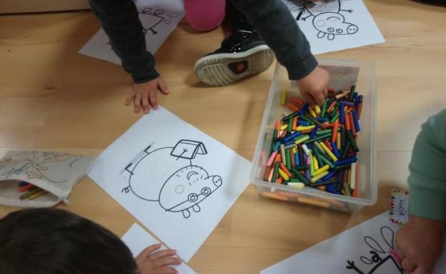 Santa María del Páramo lanza un concurso para crear la mascota de la biblioteca municipal