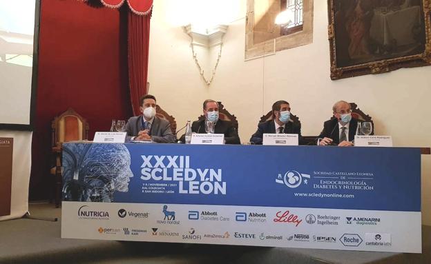 Endocrinología destaca la tecnología y la inteligencia artificial en el futuro de esta especialidad