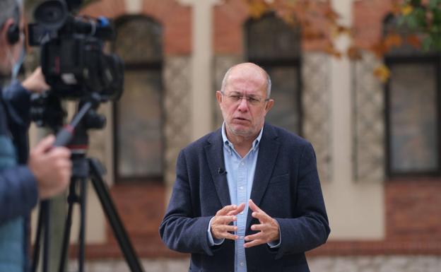 Igea denuncia desde Bruselas que el Gobierno reparte los fondos europeos como una «bolsa de caramelos»