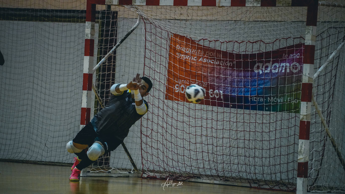 El Bembibre de fútbol sala golea al Valladolid