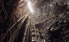 El presidente de la Junta ve «un grave error» el cierre de minas y térmicas