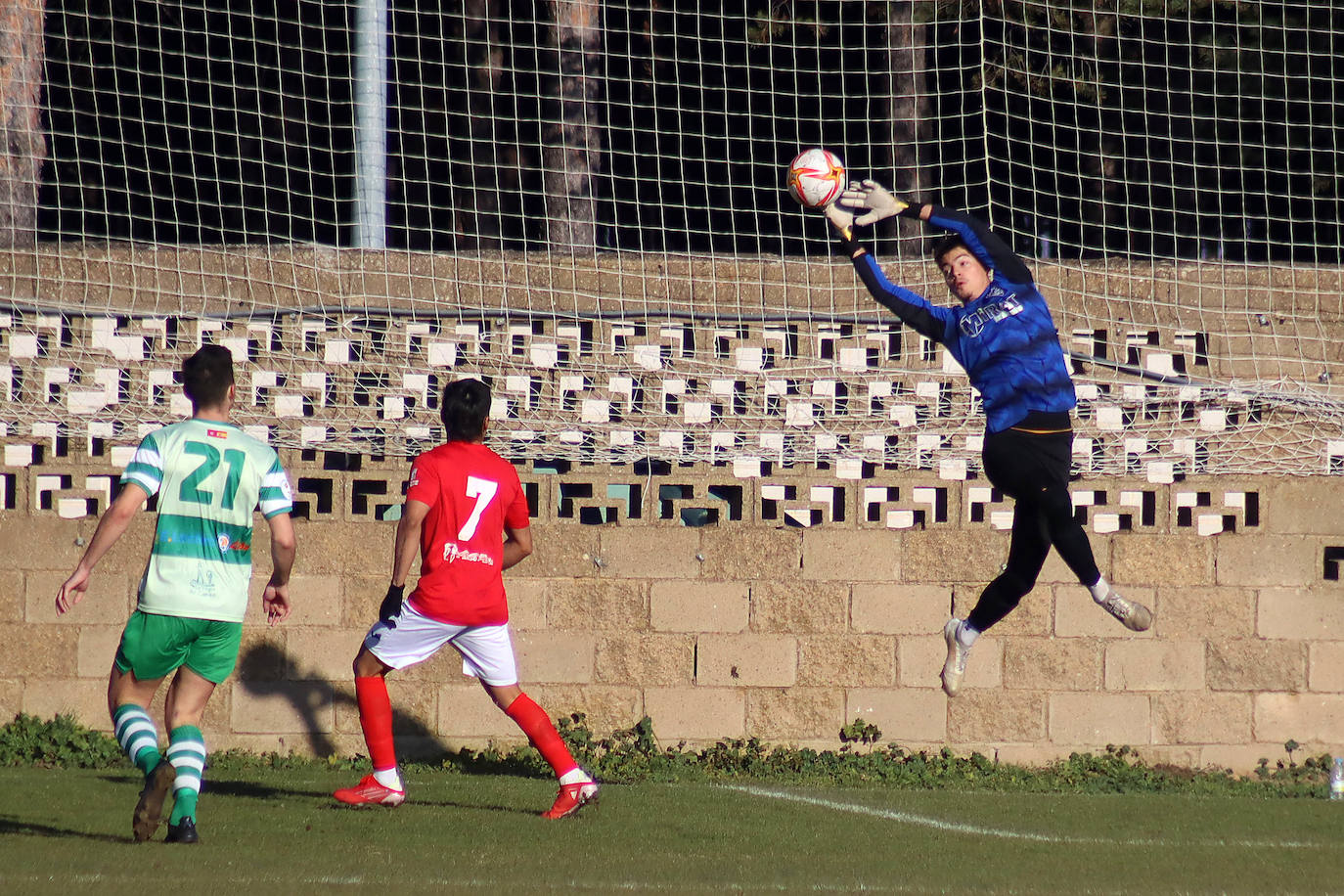 La Virgen no pasa del empate