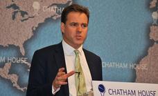 El historiador británico Niall Ferguson refuta la idea del dominio chino en 'Desastres'