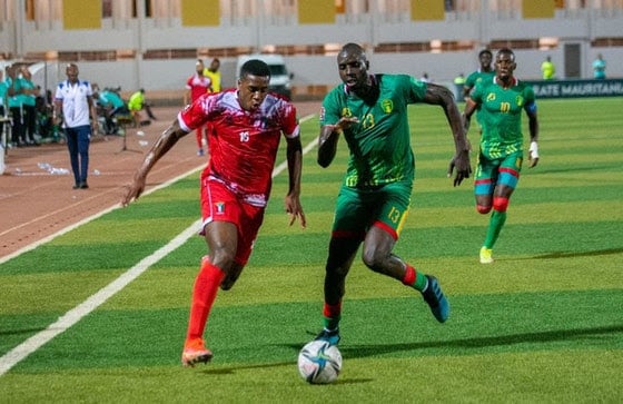 El delantero Dorian, cedido por la Cultural al Langreo, debuta con Guinea Ecuatorial