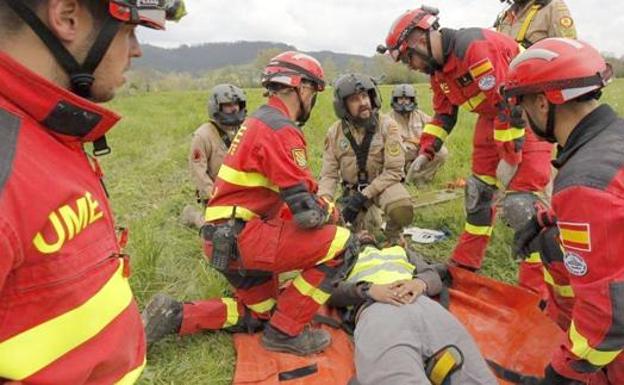 La Junta insiste en involucrar al PSOE en la petición de la academia de la UME para Ávila