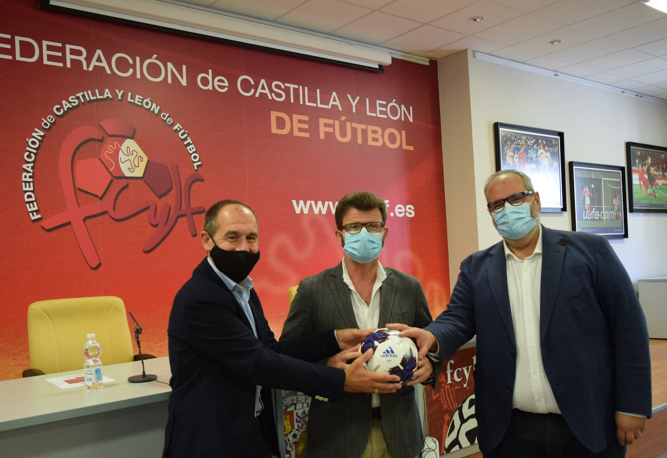 La Federación de Fútbol de Castilla y León lanza una campaña para la prevención y detección de la violencia
