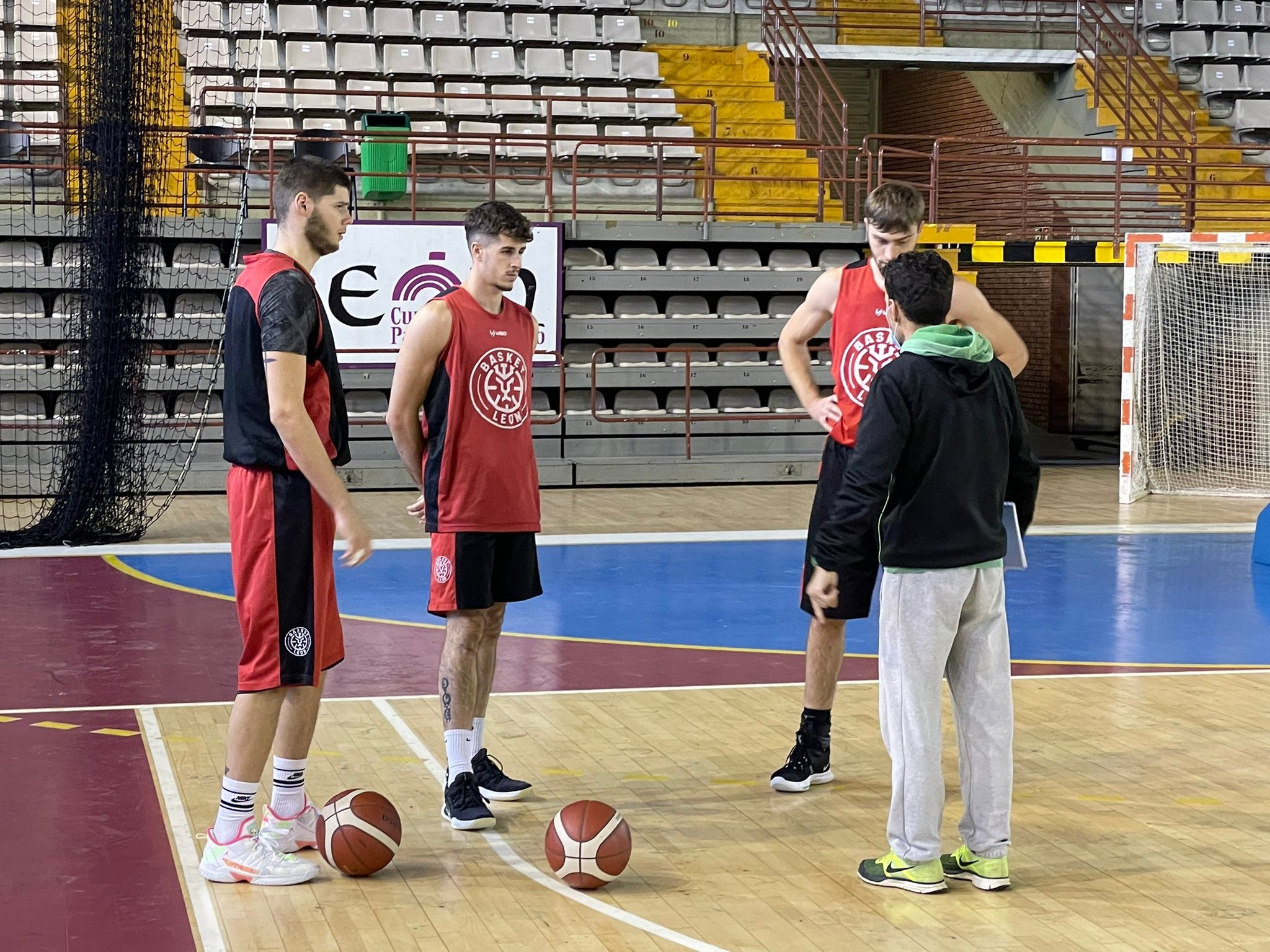 Basket León, al asalto de la zona noble