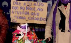 León responde en la calle contra una violencia que «nos atraviesa desde que nacemos»