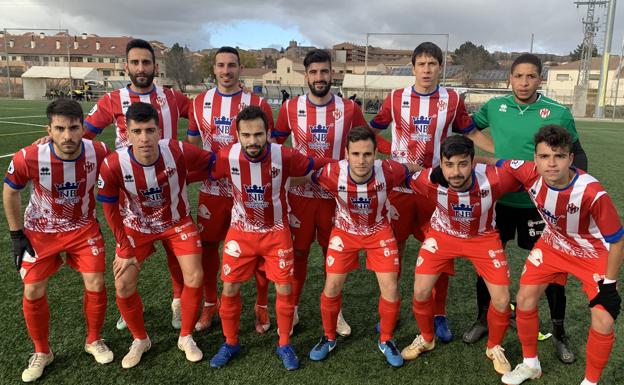 El Atlético Bembibre vuelve a tropezar ante el colista