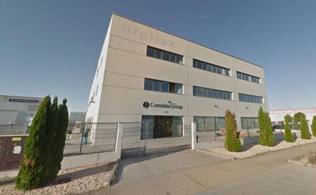 Digitex Comdata cesa su actividad en León, trasvasa 380 trabajadores a Atento y deja al resto «en el aire»