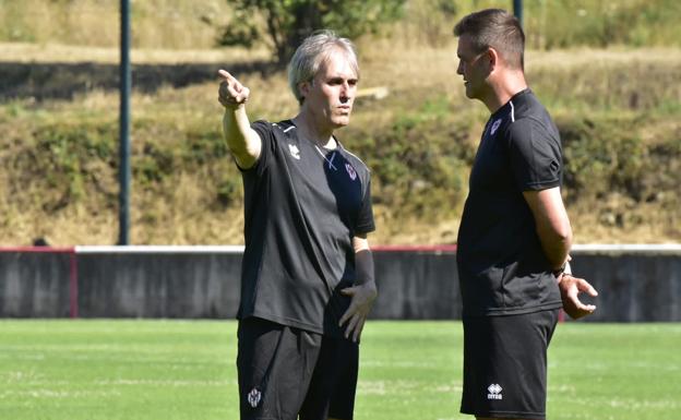 Carlos Tornadijo abandona el Atlético Bembibre por «razones deportivas» del club y «personales» del técnico