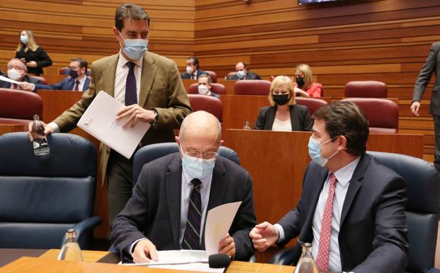 Igea desafía al PSOE a acudir a la Fiscalía si tiene pruebas de que la auditoría sobre el transporte sanitario es «de pega»