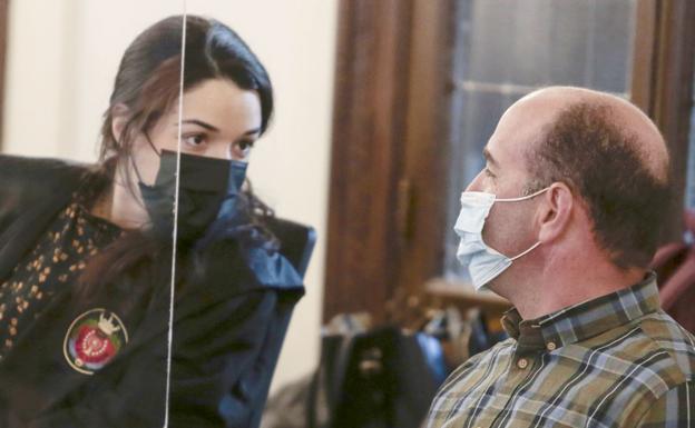 La Guardia Civil certifica que todos los tiros se efectuaron desde una acera y la escopeta del fallecido no llegó a dispararse