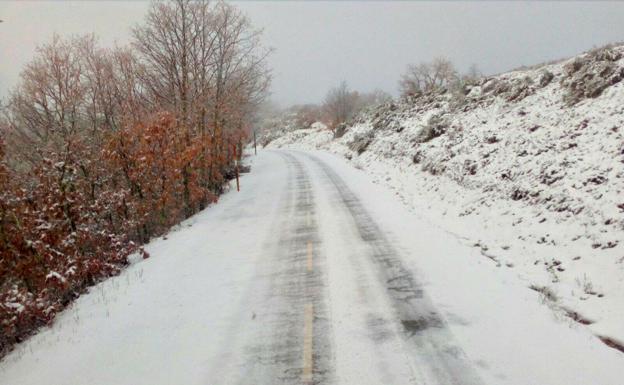 La Aemet activa la alerta amarilla por nevadas en la montaña leonesa que podrían alcanzar los cinco centímetros