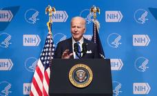 Biden diseña un plan contra Ómicron para preservar la economía