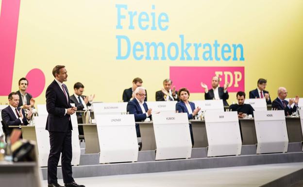 Los liberales de Alemania aprueban el tripartito