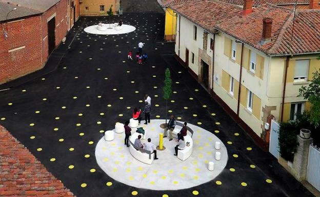 Mansilla Mayor acuerda expedir licencias gratuitas para las construcciones que se realicen con tapia