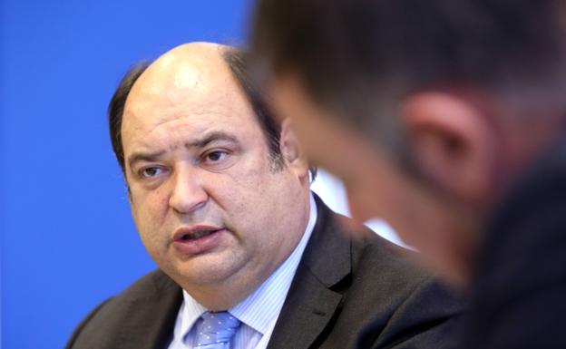 Fernando San José: «Hay bastantes razones para ser optimistas en la salida sostenida de la crisis en Castilla y León»