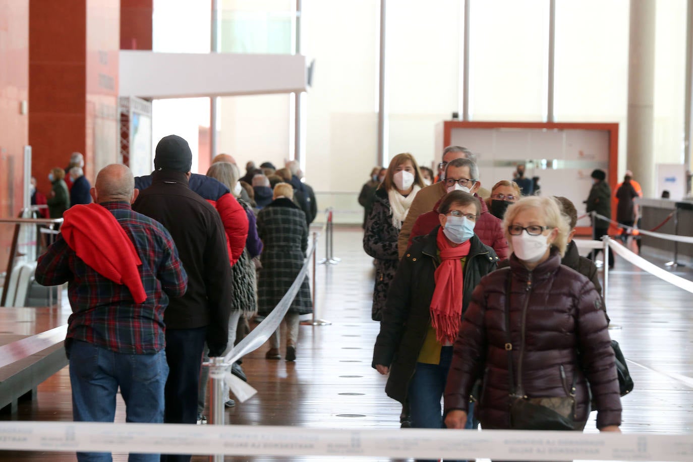 Cuatro de cada cinco mayores de 70 ya tienen la tercera dosis