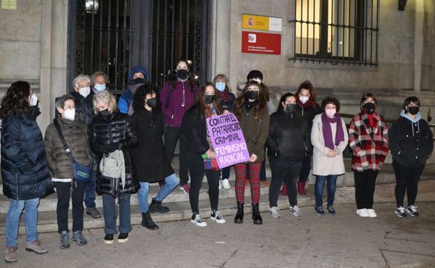 Una veintena de mujeres denuncia en León los delitos de violación por sumisión química