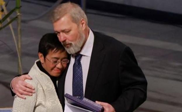 Maria Ressa y Dimitri Muratov reciben el Nobel de la Paz en Oslo