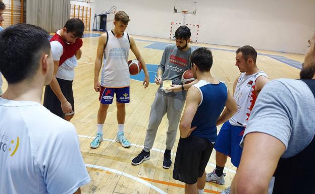 El CB Reino de León quiere desquitarse de la inesperada derrota en Ourense a costa del Ávila