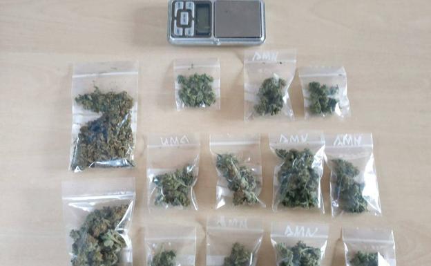 Decomisan 38,5 gramos de marihuana lista para la su venta en Ponferrada