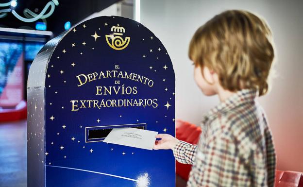 El Departamento de Envíos Extraordinarios Virtual de Correos vuelve a abrir sus puertas esta Navidad