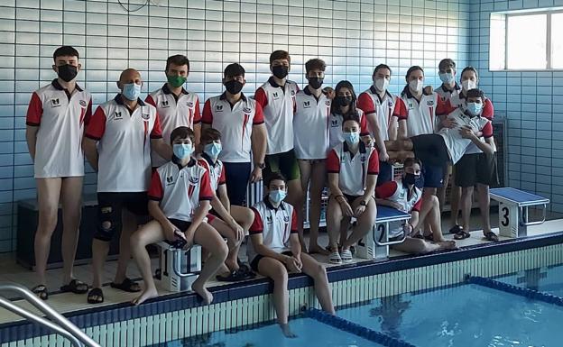 El Club Natación León busca un gran resultado en la VIII Copa de Castilla y León