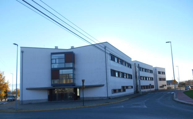 Ciudadanos y La Meda piden que la residencia de la tercera edad sea adquirida por el Ayuntamiento