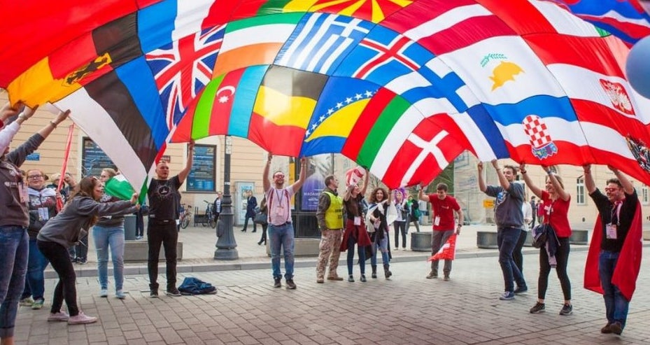 Abierta la convocatoria de ayudas complementarias para los Erasmus de León